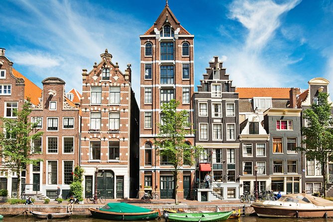 Authentic tour of Amsterdam: Jordaan, Ana Frank and Vondelpark - Exploring the Jordaan Neighborhoods Charm