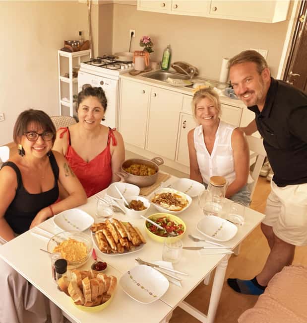 Authentic Turkish Cooking at a Locals Home in Istanbul - Key Points