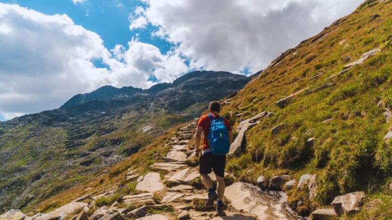 Avellino: Archeo-Tour to Avella with local product tasting - Logistics: Meeting Point and Accessibility