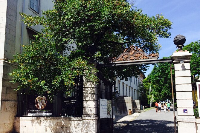 Avenida da Liberdade & Principe Real - Discover Lisbons Elegant Avenue and Trendy Neighborhoods for $69.46