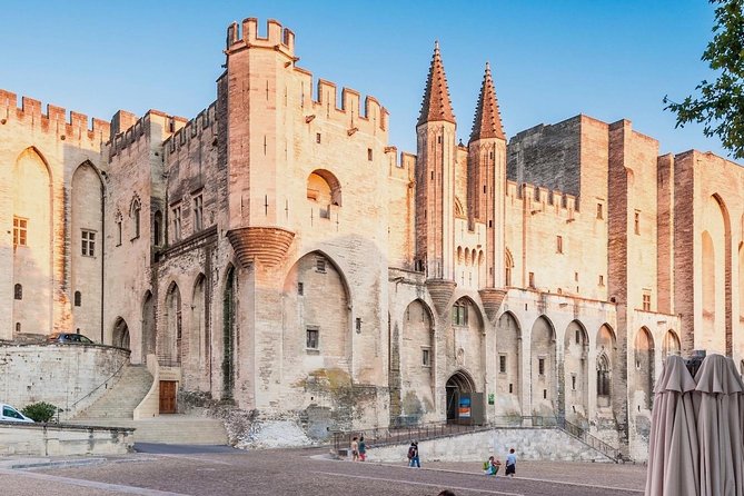 Avignon, Les Baux, St Remy and Arles from MARSEILLE - Practical Details and Logistics