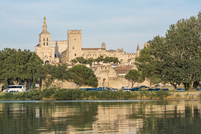 Avignon, St Rémy, Les Baux de Provence & Pont du Gard - Marvel at the Roman Engineering of Pont du Gard