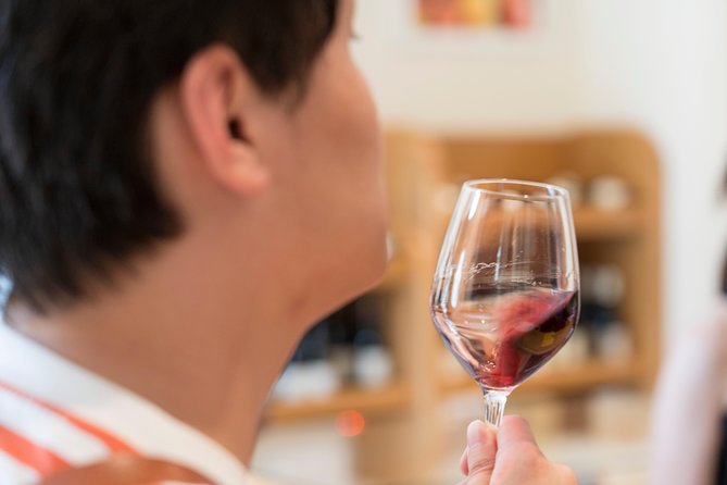 Avignon Walking Tour including Pope's Palace - Wine Tasting at Le Vin Devant Soi