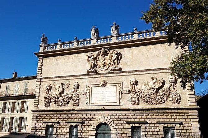 Avignon Walking Tour including Pope's Palace - Practical Details: Meeting, Timing, and Group Sizes