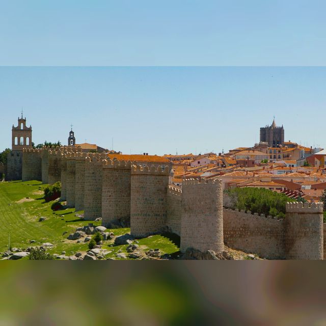 Ávila: Tour Privado Casco Histórico y Basílica San Vicente - Discover Ávila’s Historic Charm in a Private 2-Hour Tour