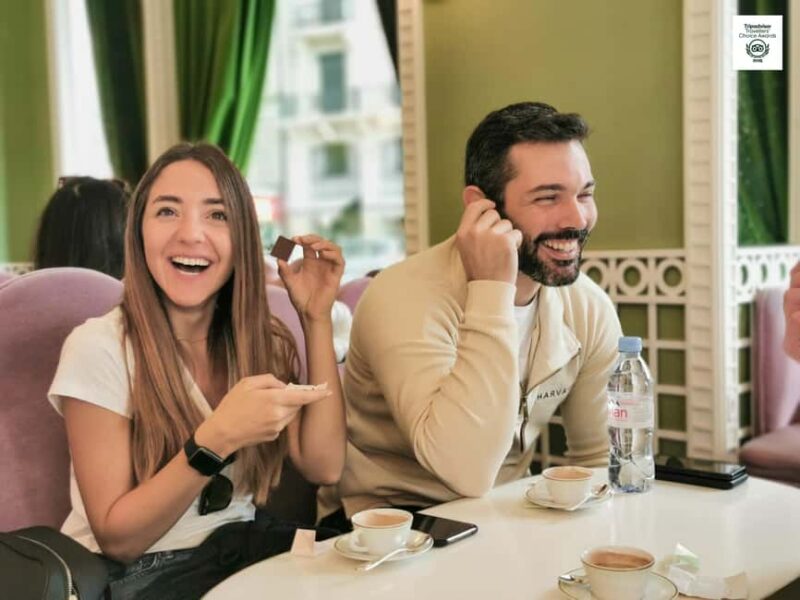 Award-Winning Geneva Chocolate and Old Town Tour with Boat - The Quality of Guides and Tour Experience