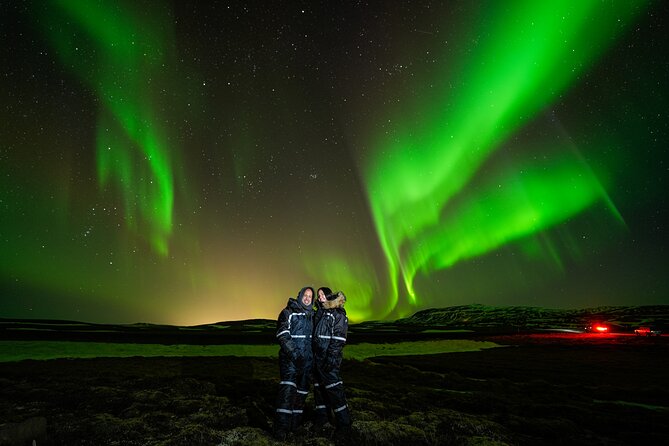 Award Winning Northern Lights Small Group Tour with Photos - Key Points