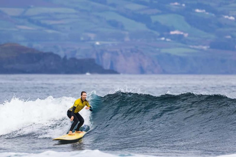 Azores : Exclusive Surf Lessons in S. Miguel - What Participants Should Bring and Wear