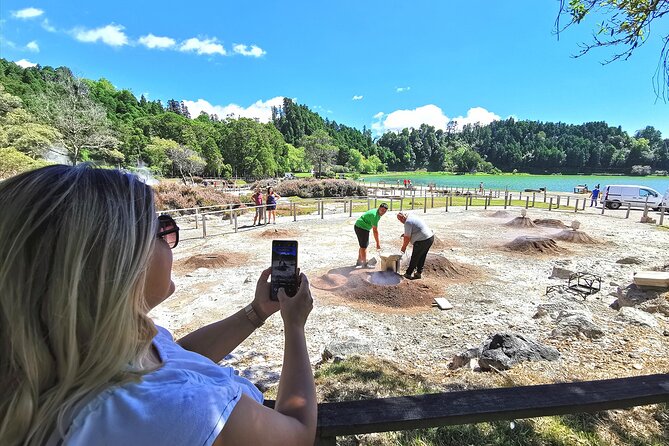 Azores São Miguel | Furnas & Nordeste with lunch included - Seeing Lagoa das Furnas Crater Lake