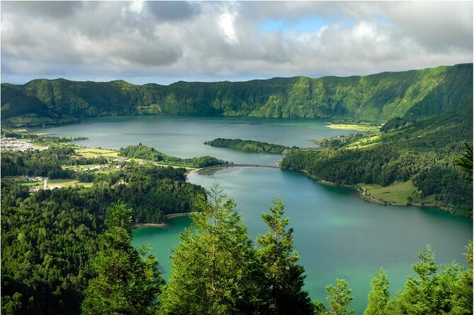 Azores - Seven Cities & Lagoa do Fogo tour - Discovering Rabo de Peixe and Capelas