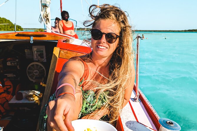 Bacalar: 4hr Private Sailing Tour with Guacamole & Drinks - Why Choose This Bacalar Sailing Tour?