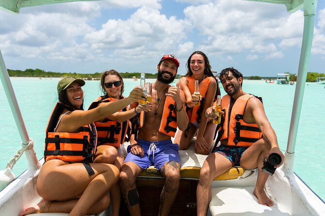 Bacalar Boat Tour and Visit to Cenotes - The Role of Guides in Enhancing the Experience