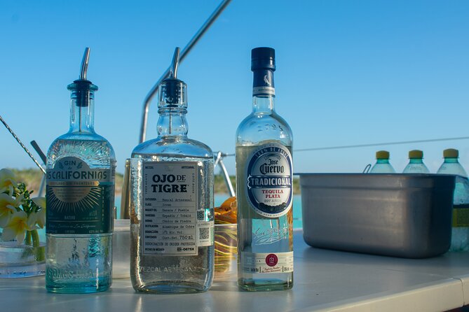 Bacalar - Gourmet Tour in Private Catamaran with Cocktails Included - Pricing and Booking Flexibility