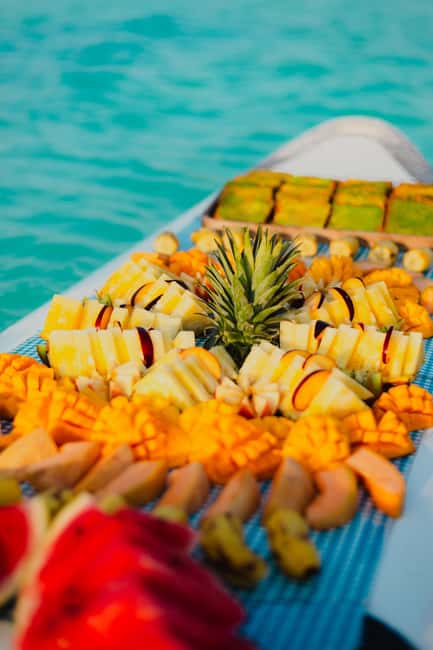 Bacalar Lagoon Sailing Tour with Open Bar and Mexican Lunch - Accessibility and Practical Tips