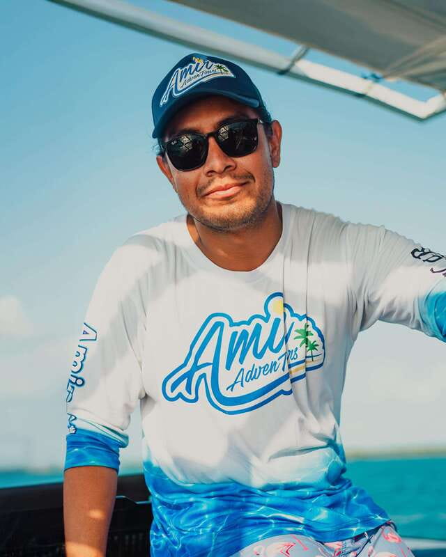 Bacalar Lagoon Sightseeing Boat Tour with Open Bar & Snack - Exploring the Cenote Negro’s Mystique