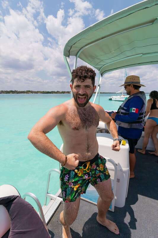 Bacalar: Lake of Seven Colors Pontoon Tour with Fruit - The Guide’s Role in Enhancing Your Experience