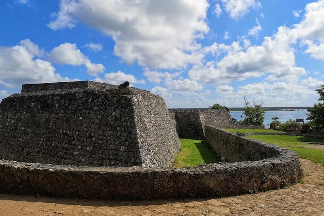 Bacalar Magic Town! With Transportation from Playa Del Carmen - Limitations and Considerations Based on Reviews