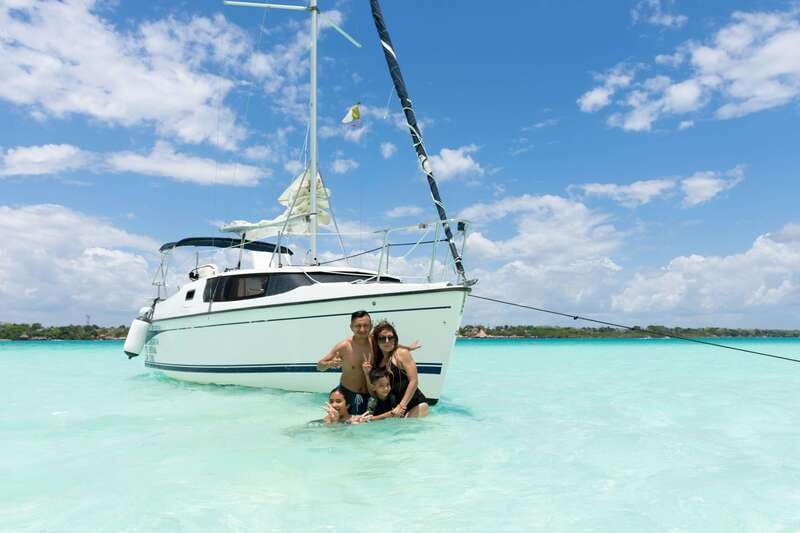 Bacalar: Private Sailboat Tour with Lagoon Swimming - The Experience Provider and Guide Quality