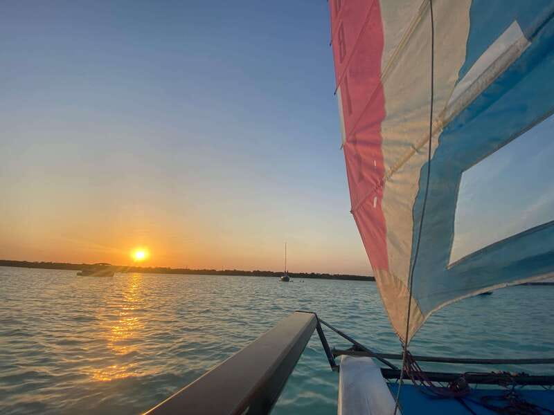 Bacalar: Sail Away with a Hobie Cat Catamaran - Key Points