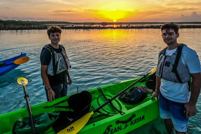 Bacalar Sunrise in Kayak - Learning About Bacalar’s History on Lake Bacalar