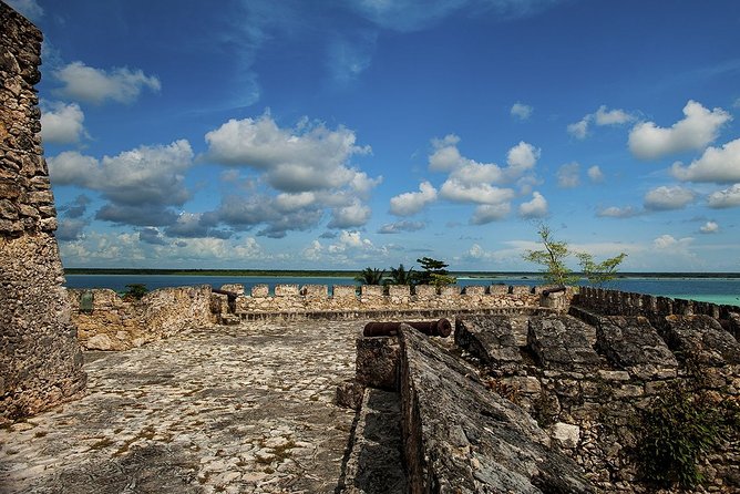 Bacalar Tour From Cancun & Playa del Carmen - Free Time to Explore Bacalar Town