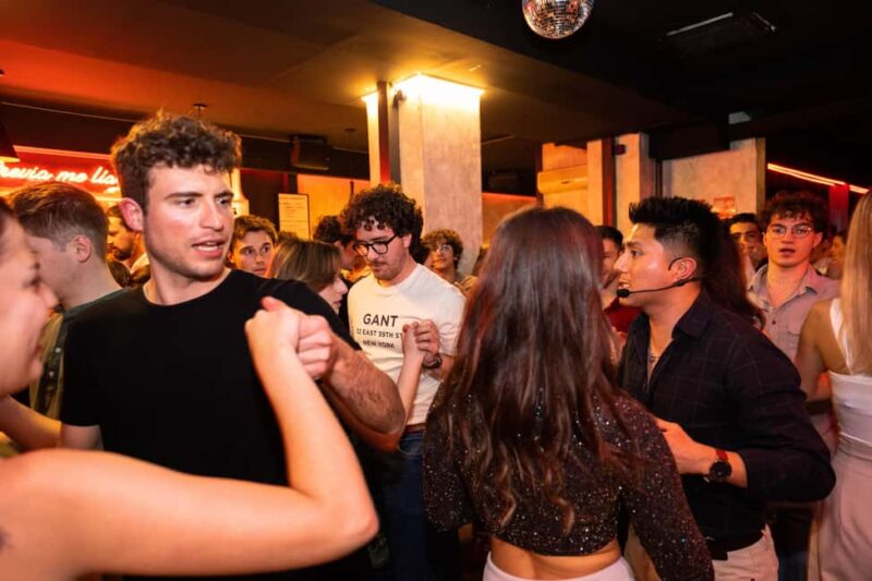 Bachata Class for International Students In Barcelona - Key Points