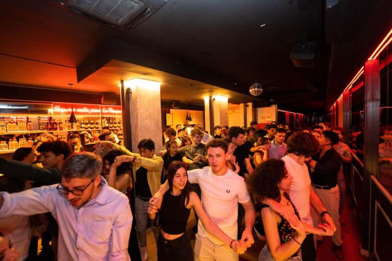 Bachata Class for International Students In Barcelona - Booking, Cancellations, and Payment Flexibility