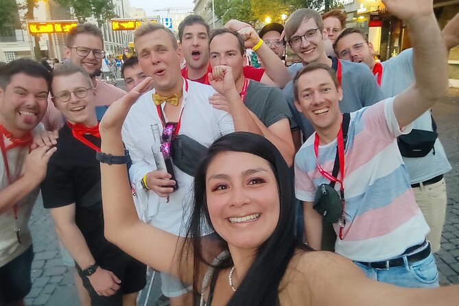 Bachelor(ette) Party with PubCrawl in Düsseldorf - What Makes the Tour Stand Out: Local Tips and Atmosphere