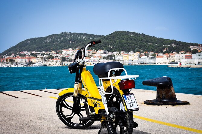 Back to the 80s Unique Vintage Tomos Moped Tour Split - Artistic Discoveries at Ivan Mestrovic Gallery