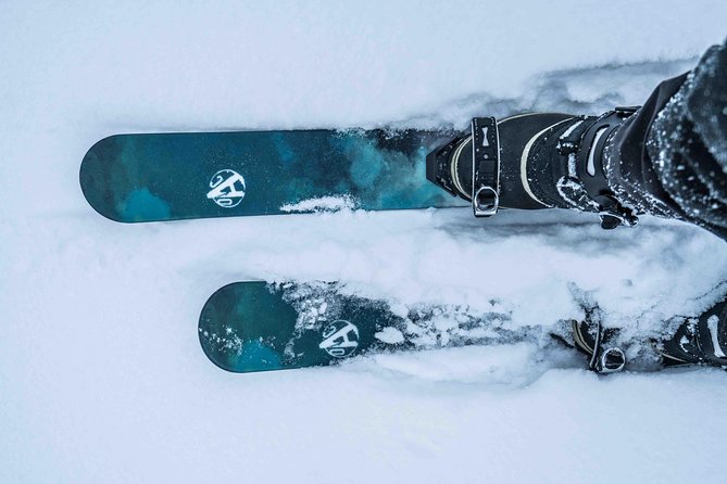 Backcountry skiing adventure - Guided by a Wilderness and Photography Expert