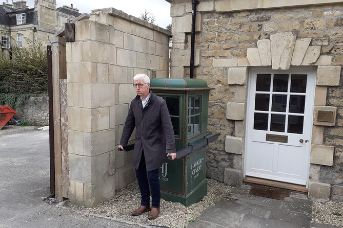 Bad of Bath fun Walking Tour of Bath - Pacing, Length, and Group Size