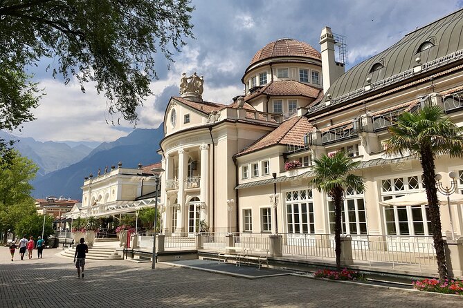 Baden-Baden Private walking tour - The Belle Epoch Charm of the Baden-Baden Theater