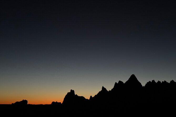 Badlands Noctourism: Shadows of Stone and Stars - Unique Features That Set This Tour Apart