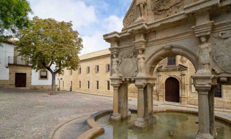 Baeza: Guided City Tour History - Discovering Baeza’s Old Market Square and Panoramic Views