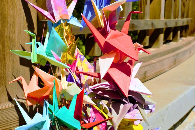 Bainbridge Island Discovery and Wine Tour - Encountering Pia the Peacekeeper Troll