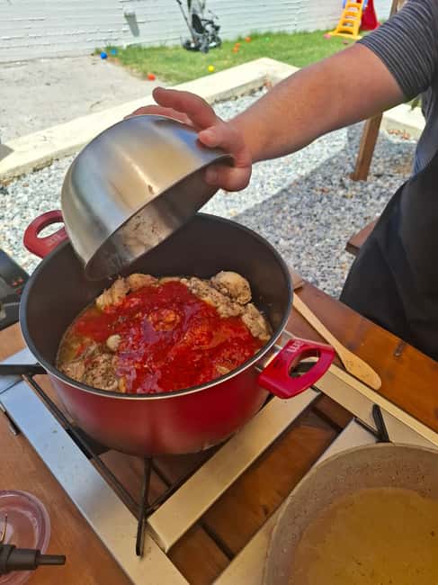 Bake, Shake & Taste: Cretan Culinary Experience - The Experience’s Setting and Atmosphere