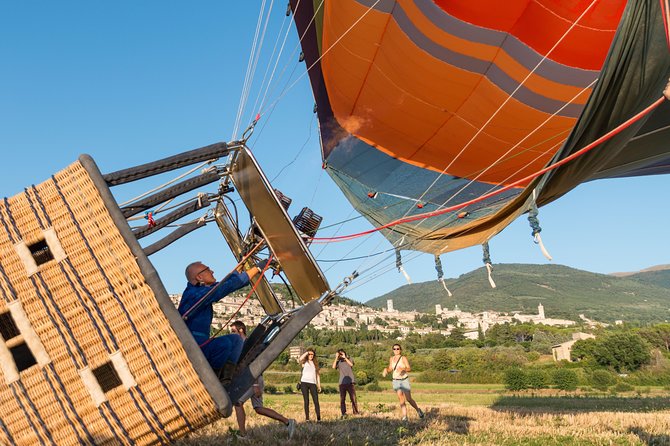 Balloon Adventures Italy, hot air balloon rides over Assisi, Perugia and Umbria - Practical Details: Booking, Cancellation, and Group Size