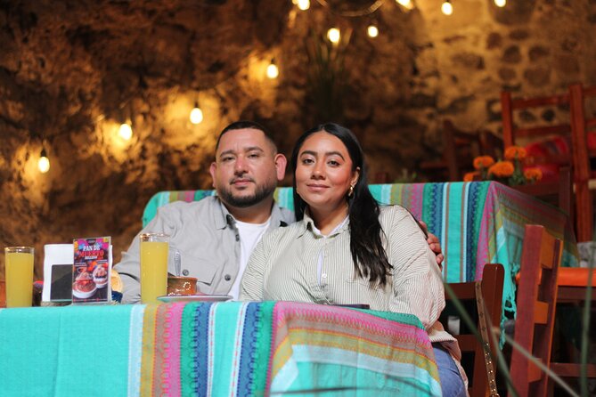 Balloon flight + Breakfast in cave + Pyramids + Pick up CDMX. - Breakfast in a Natural Cave with Pre-Hispanic Decor