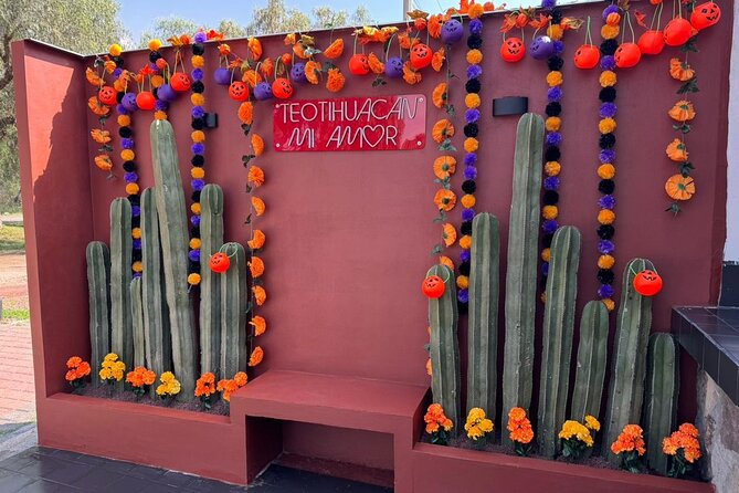 Balloon flight / Breakfast in the cave / CDMX pick-up + Pyramids - Exploring the Pyramids of Teotihuacan: Free Time to Discover