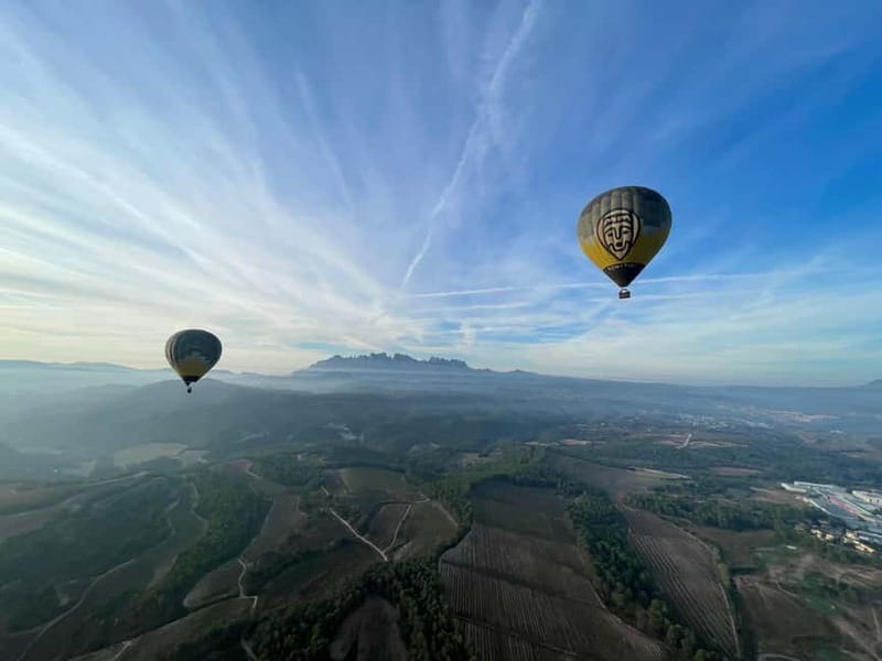 Balloon flight: panoramic view of Montserrat and Transport from Barcelona - Launching the Balloon Near Montserrat