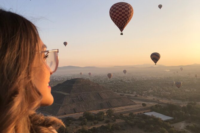 Balloon flight with pyramids tour and transportation from Mexico City - Visiting the Teotihuacan Archaeological Site with a Certified Guide