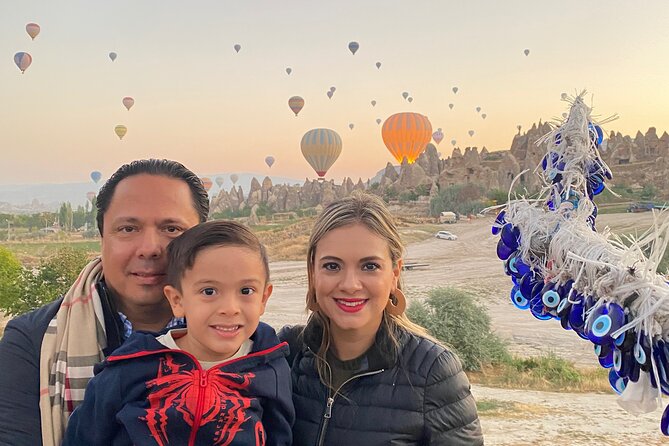 BALLOON WATCHING AND SUNRISE special service - Stops at Love Valley and Red Valley for Memorable Photos