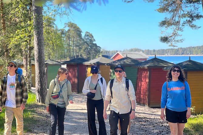 Baltic Bites Tour of Nature and Food on a Helsinki Summer Island - Pihlajasaari: Helsinki’s Beloved Summer Island