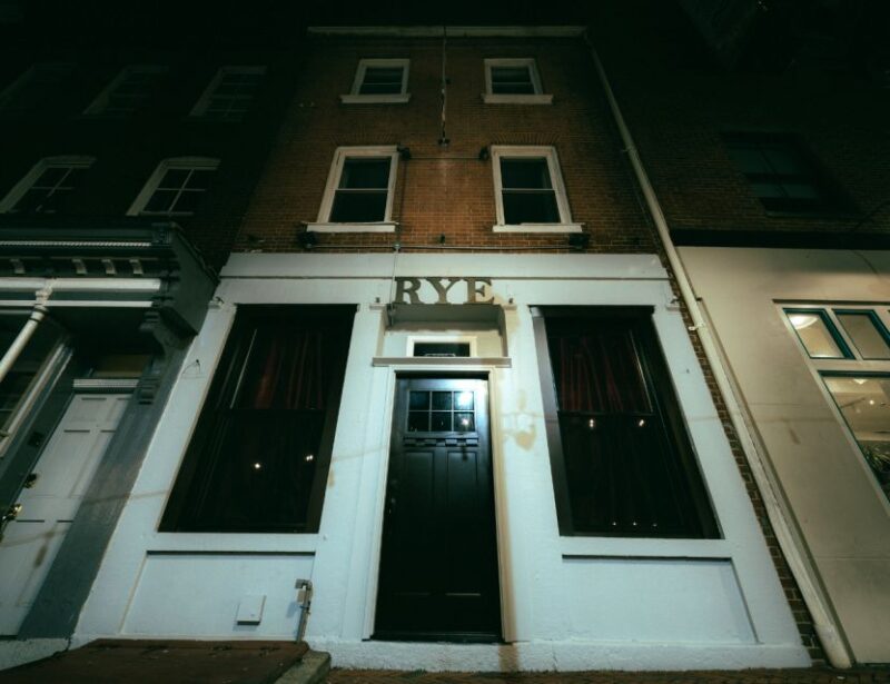 Baltimore: Boos and Booze Haunted Pub Crawl - Practical Details: Accessibility, Weather, and Tips