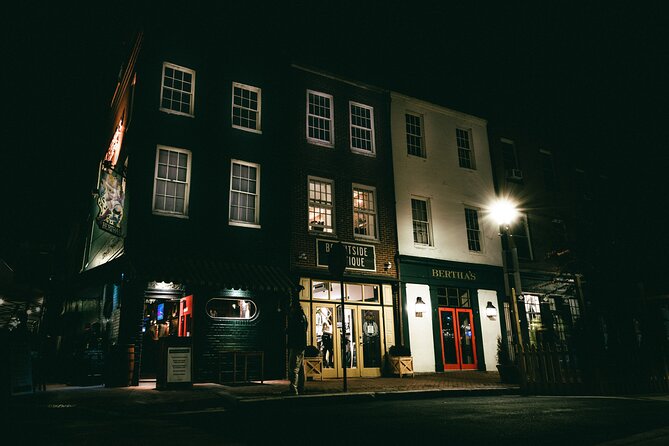 Baltimore Boos & Booze Haunted Pub Crawl - A Step Back in Time at Fell Family Cemetery