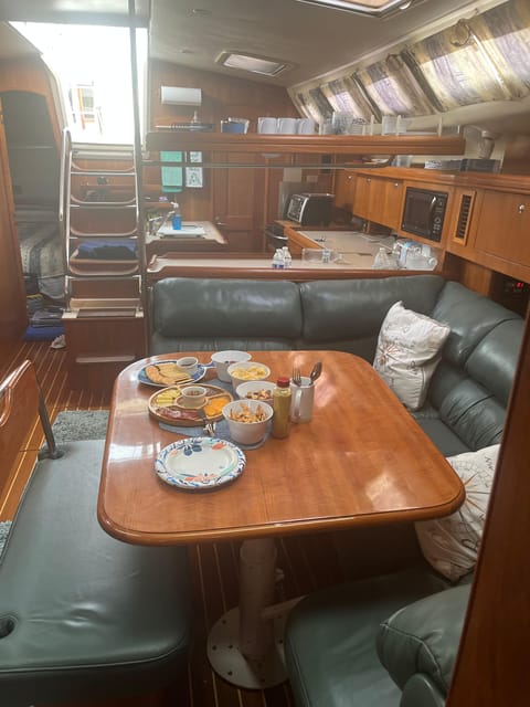 Baltimore: Chesapeake Day Sail - Onboard Comfort and Safety Features