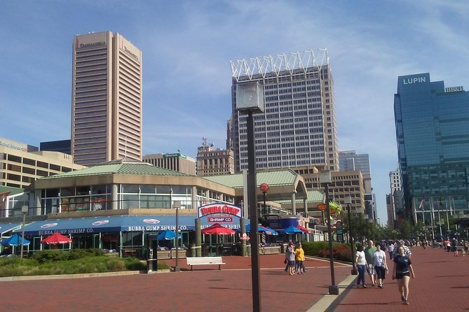 Baltimore's Cruise ship Tour-shuttle service - Discover Baltimore’s Landmarks with a Convenient Shuttle Tour