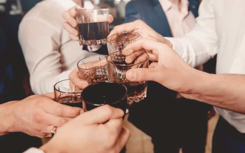 Bamberg: Bar & Club Tour with free Shots & VIP entry - The Guide’s Role and Group Atmosphere