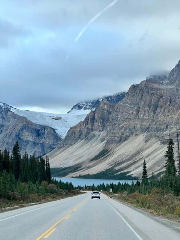 Banff and Jasper National Parks Tour and Glacier Adventure - Additional Stops at Bow Lake and Johnston Canyon