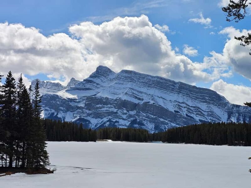 Banff and Yoho Winter Wonderland Private Tour - Highlights of Stops in Banff and Yoho